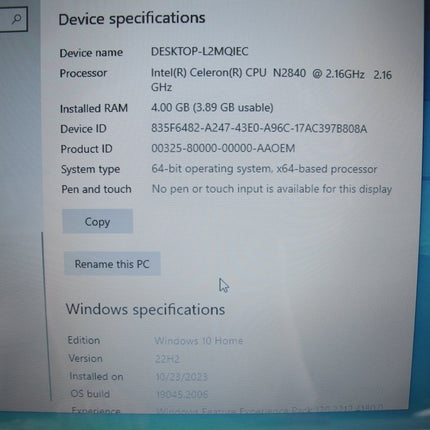 Toshiba Satellite C55 - B5101 2.16GHz 500GB 4GB RAM Windows 10 Home Laptop - ZeereeZ