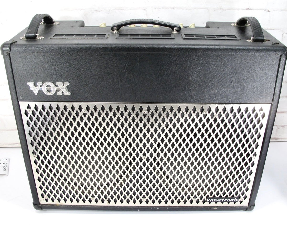 Vox VT100 100 Watt 2 - 12" Speaker Valvetronix Emulating Guitar Combo Amp - ZeereeZ