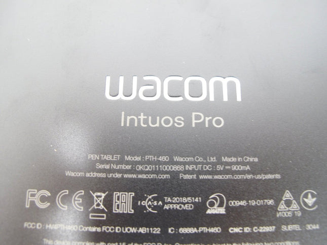 WACOM Intuos Pro Bluetooth Creative Pen Graphics Drawing Tablet Small PTH460K0A - ZeereeZ