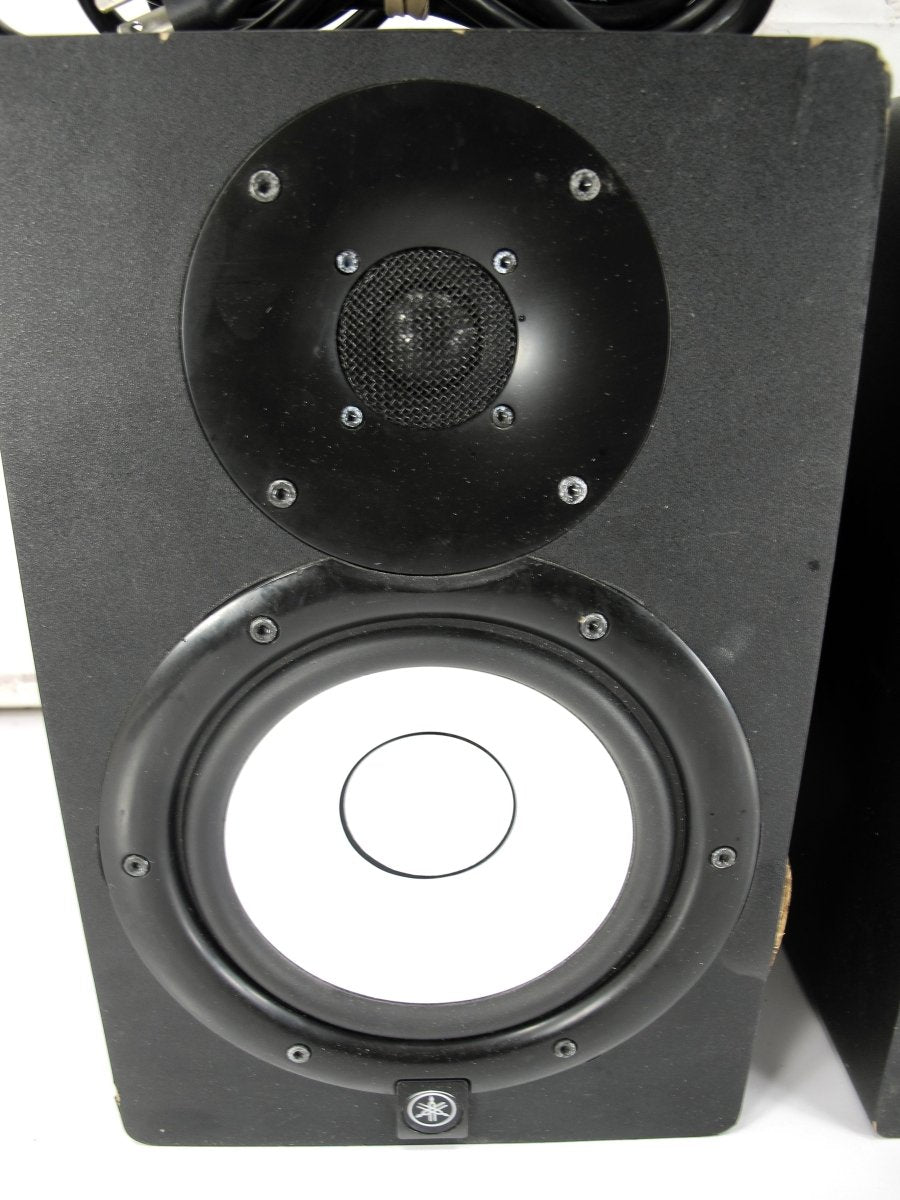 Yamaha HS7 6.5" Powered/Active Studio Monitors Pair - Black - ZeereeZ