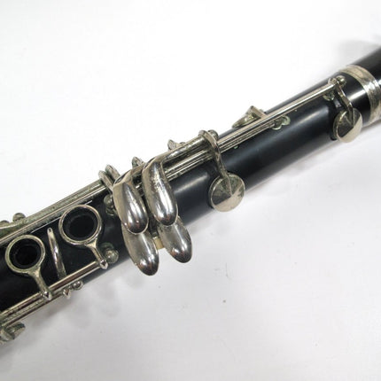 Yamaha YCL - 255 Standard Bb 17 key Clarinet - ZeereeZ