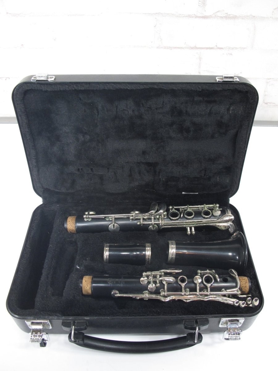 Yamaha YCL - 255 Standard Bb 17 key Clarinet - ZeereeZ