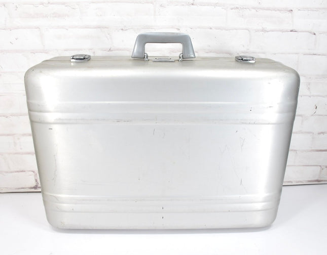 Zero Halliburton Vintage Aluminium Suitcase 28 x 18 x 9 - ZeereeZ