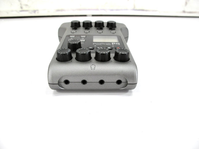 Zoom PodTrak P4 Portable Multitrack Podcast Recorder - ZeereeZ