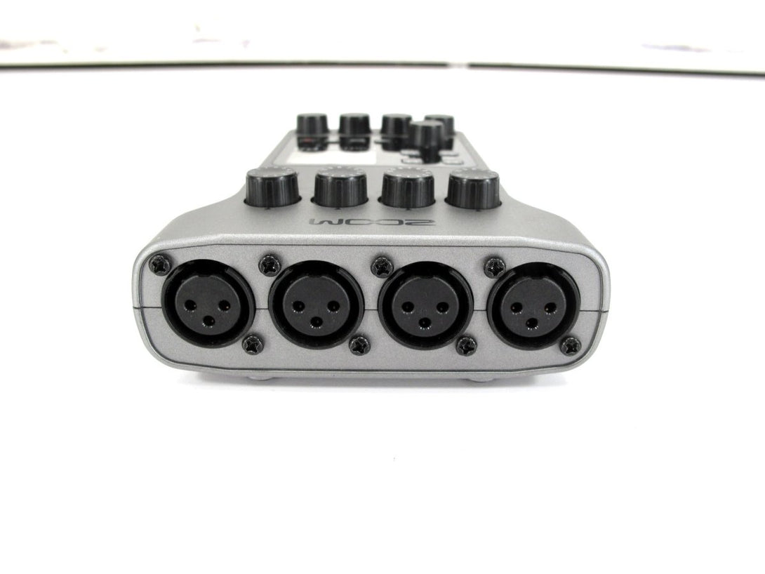 Zoom PodTrak P4 Portable Multitrack Podcast Recorder - ZeereeZ