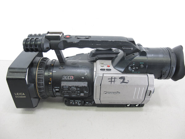 Panasonic AG-DVX100B 3CCD Professional Camcorder Video Camera w/ Leica Lens