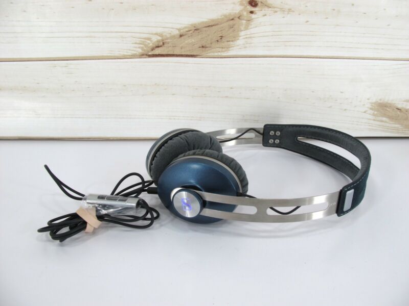 Sennheiser Momentum On Ear Headphones Blue - Zeereez