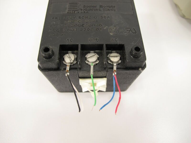 Sensormatic STPD 0100-1772-01 Countertop SuperTag Power Detacher - Zeereez