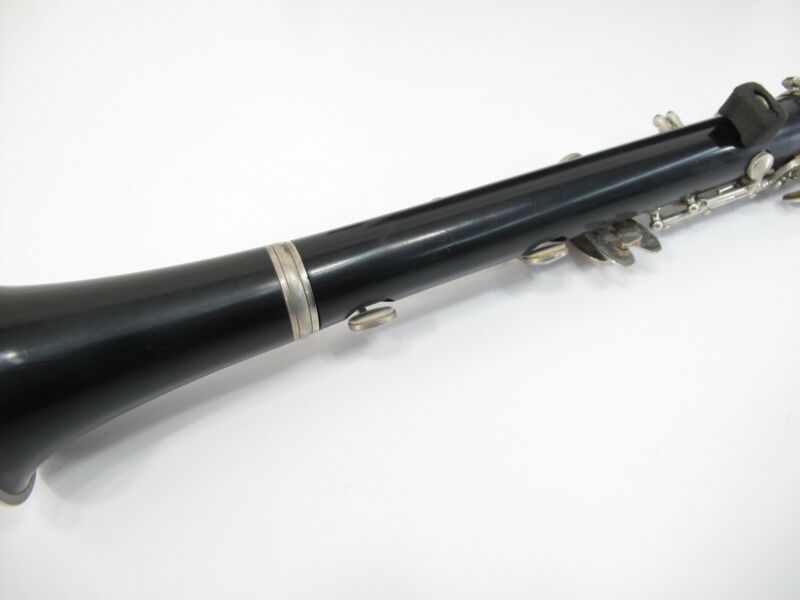 Yamaha YCL 250 Bb Student Model Clarinet With 4C Mouthpiece - Zeereez