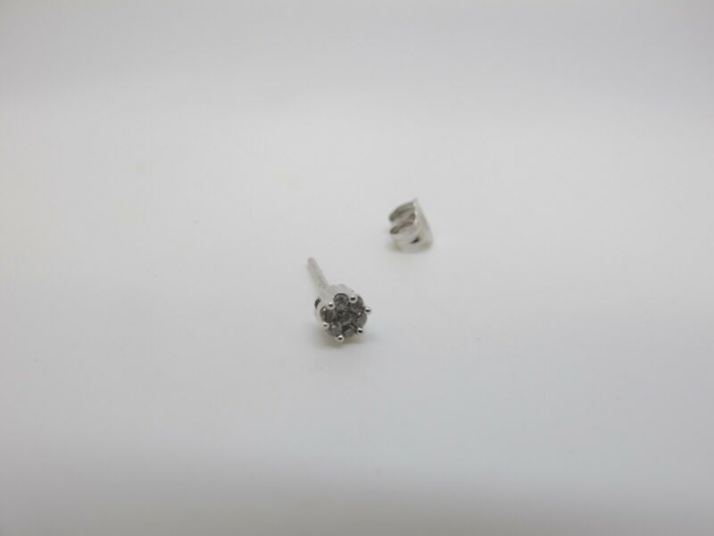 10k White Gold & Diamond Cluster .07 Ct Single Stud Earring - Zeereez