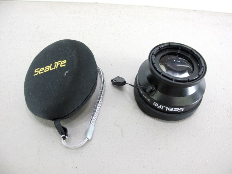 SeaLife ReefMaster 24mm Wide Angle Lens for Digital Cameras & 35mm Cameras SL970 - Zeereez
