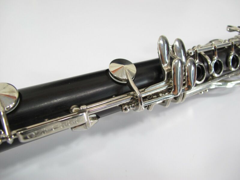 Leblanc Serenade L225N Bb Intermediate Wood Clarinet w/ 10S Mouthpiece US Made - Zeereez