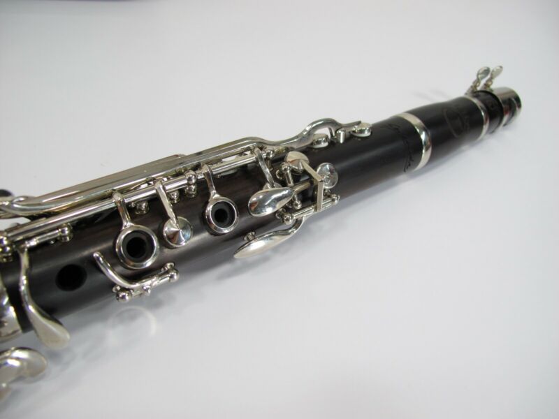 Leblanc Serenade L225N Bb Intermediate Wood Clarinet w/ 10S Mouthpiece US Made - Zeereez
