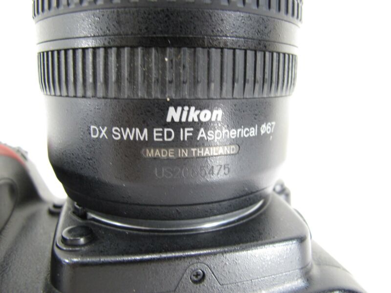 Nikon D80 10.2MP Digital SLR  w/ Nikkor DX SWM ED IF Aspherical 18-70mm Lens - Zeereez