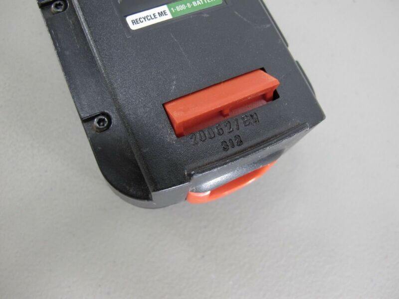 GENUINE Black & Decker HPB18 18v 18 volt NICAD slide on battery FIRESTORM - Zeereez