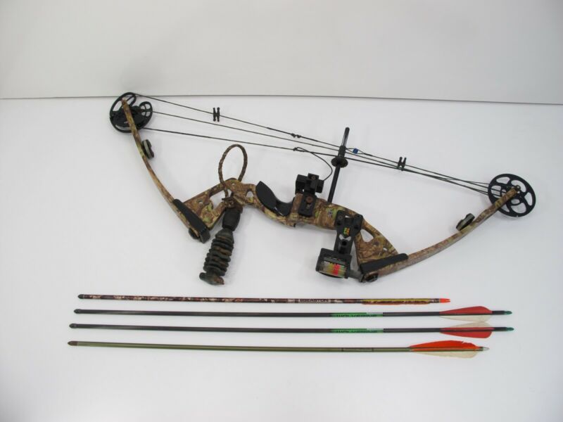 PSE Triton Pro Right Handed Green Camouflage Sporting Compound Bow w/ Arrows - Zeereez