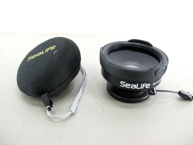 SeaLife ReefMaster 24mm Wide Angle Lens for Digital Cameras & 35mm Cameras SL970 - Zeereez