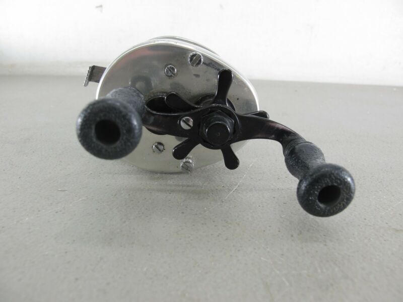 Vintage Shakespeare ALPHA 1982 Model CK Bait Casting Reel Made in USA ZeereeZ Vintage Shakespeare ALPHA 1982 Model CK Bait Casting Reel Made in USA ZeereeZ