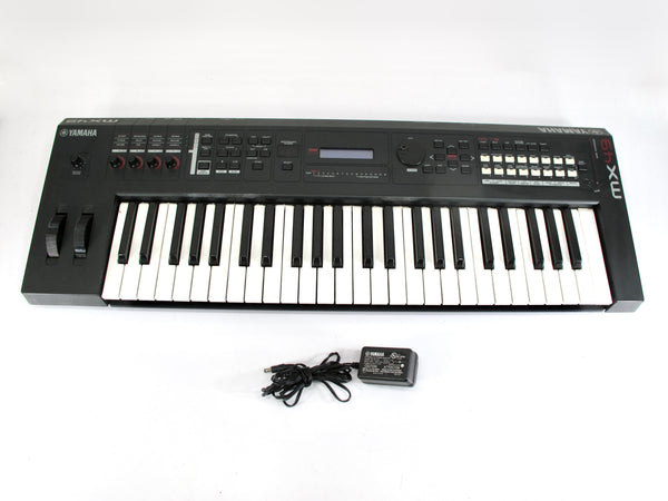 Yamaha MX49 49-Key Digital Keyboard Synthesizer Controller