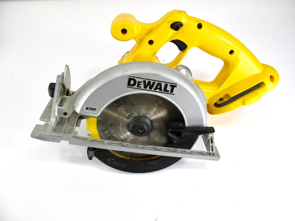 Dewalt DC390 18V 6-1/2" Cordless Circular Saw