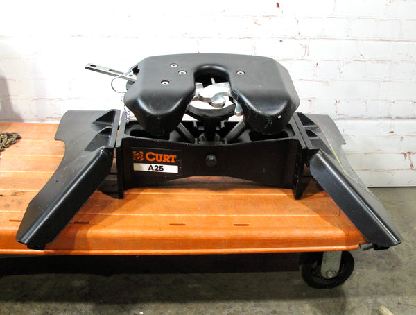 Curt A25 16580 Carbide Steel 5th Wheel Hitch Head 25,000 lbs. Capacity