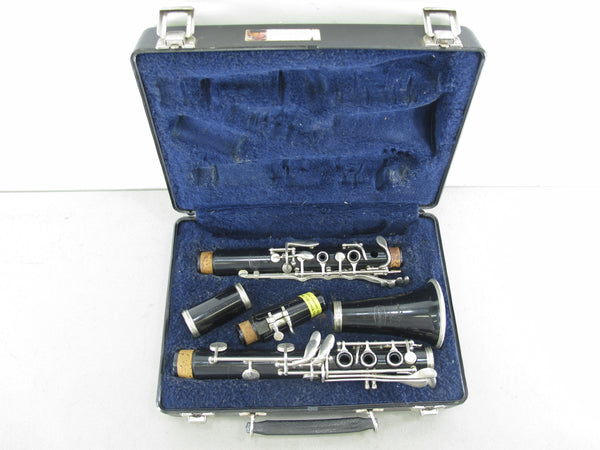 Bundy 557 Student Model Bb Clarinet with Mouthpiece and Case