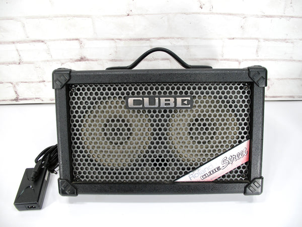 Roland CUBE STREET Guitar + Vocals Portable Busking Amplifier & PA