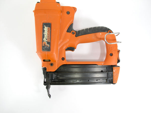 Paslode IM200 F18 18 Gauge Gas Actuated Cordless Straight Brad Nailer