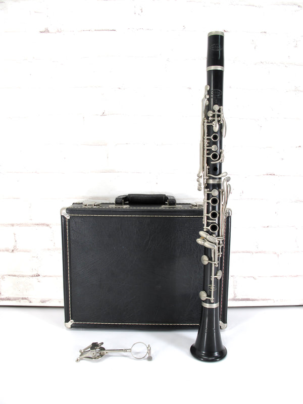 Vito Reso-Tone 3 Student Model Bb Clarinet wth Case