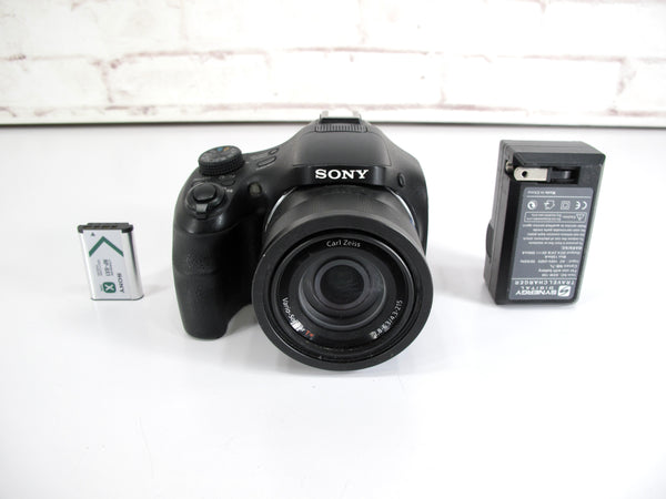 Sony Cyber-shot DSC-HX400V Digital Camera with 50x Zoom Lens and WiFi