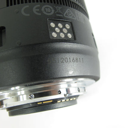 Canon EF S 18-135mm f/3.5 to 5.6 IS USM Standard Zoom Lens