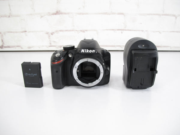 Nikon D3200 24.2 MP Digital SLR Camera Body w/ Battery & Charger