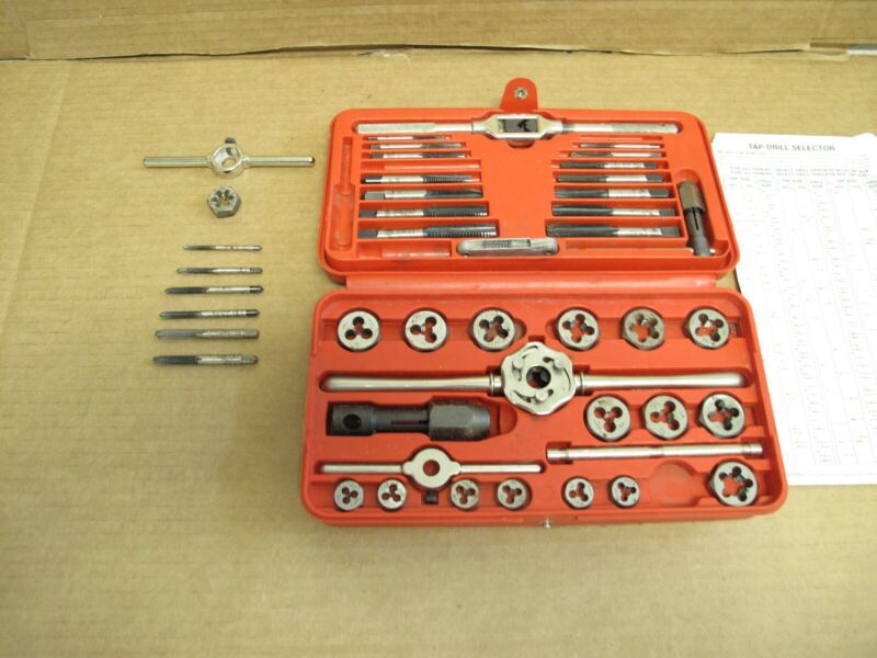 MAC 3606TS Tap & Die Set w/ Extra HAnson & Craftsman Pieces - ZeereeZ
