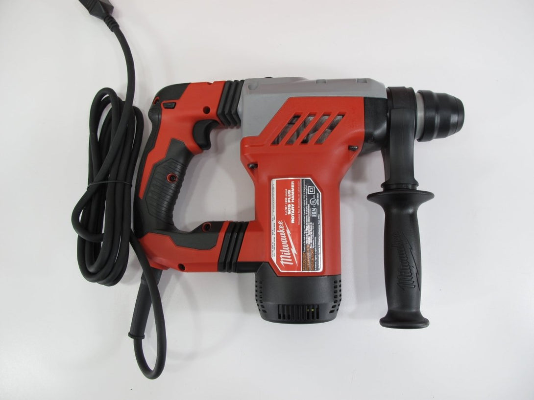 Milwaukee 5268 - 21 8 - Amp Corded Anti - Vibration Handle Rotary Hammer w/ Case - ZeereeZ