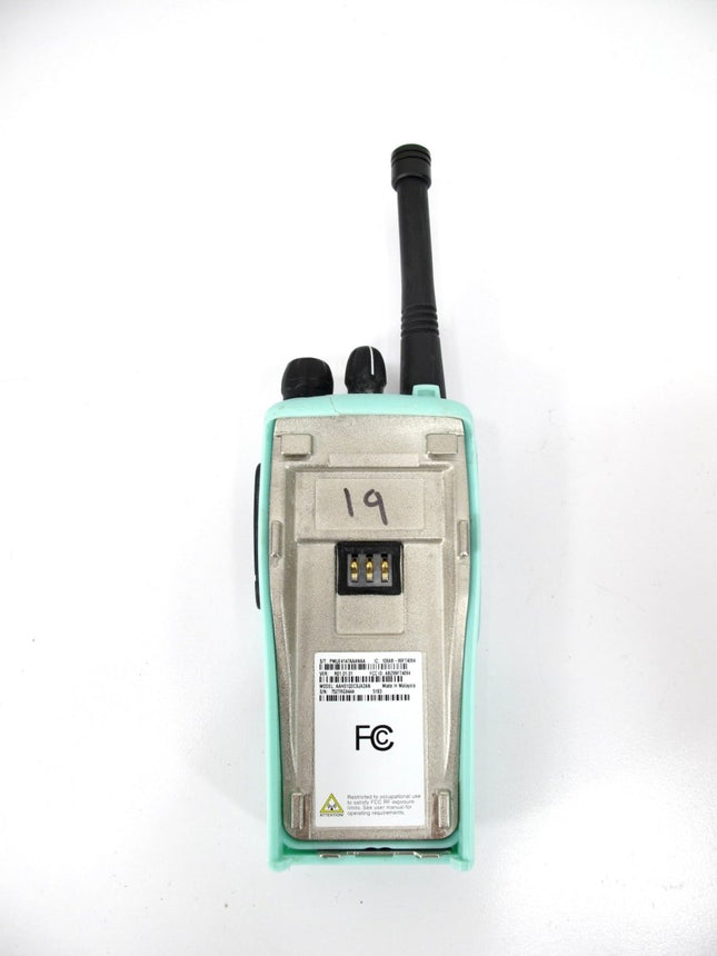 Motorola CP200D UHF Digital Portable Radio DMR AAH01QDC9JA2AN - ZeereeZ