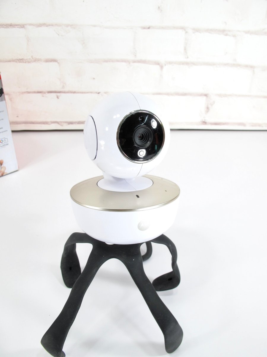 Motorola MBP855CONNECT Portable 5 - Inch Color Screen Video Baby Monitor - ZeereeZ