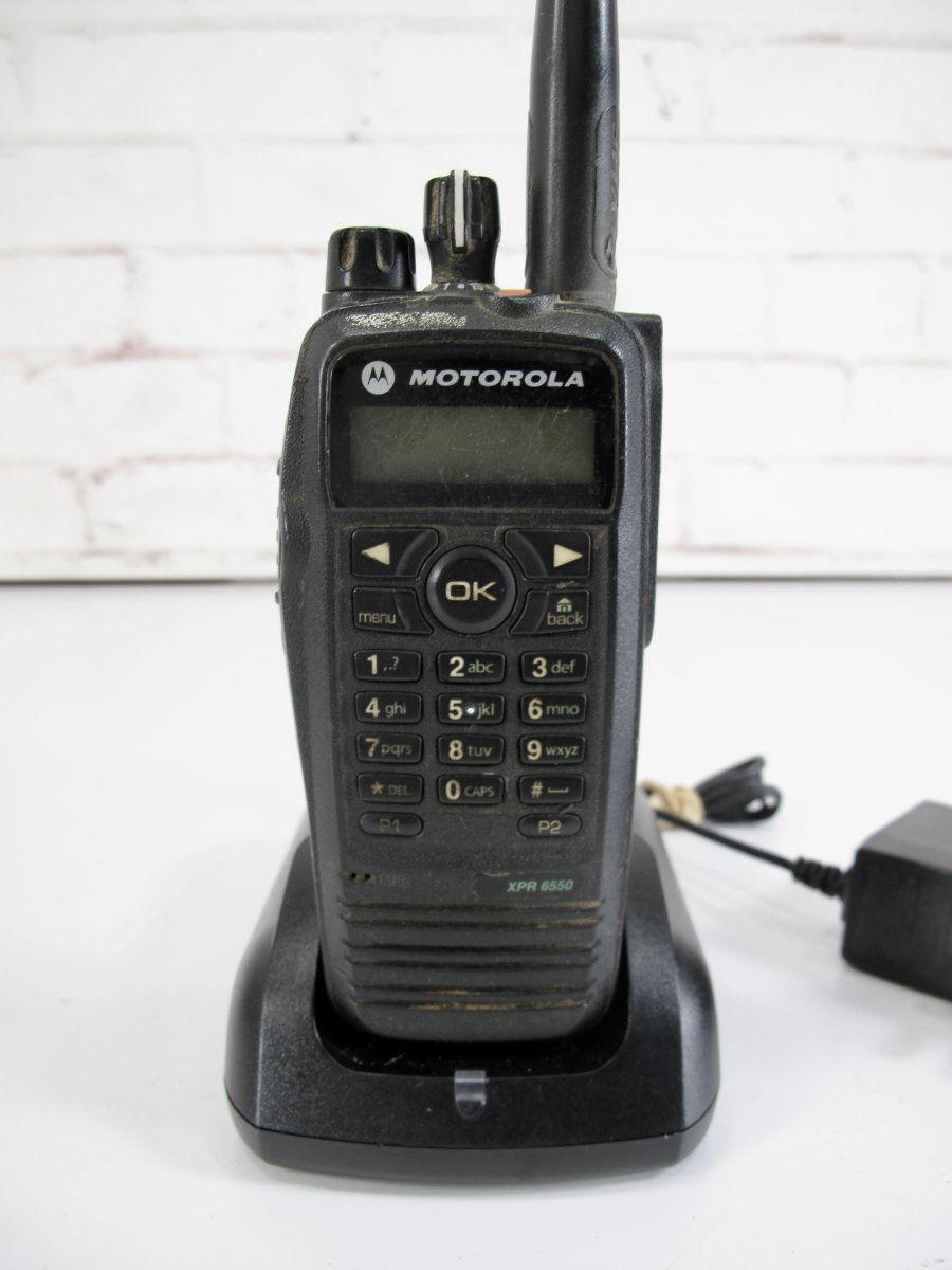 Motorola XPR 6550 136 - 174 MHz 160 Channel AAH55JDH9LA1AN 2 Way Handheld Radio - ZeereeZ
