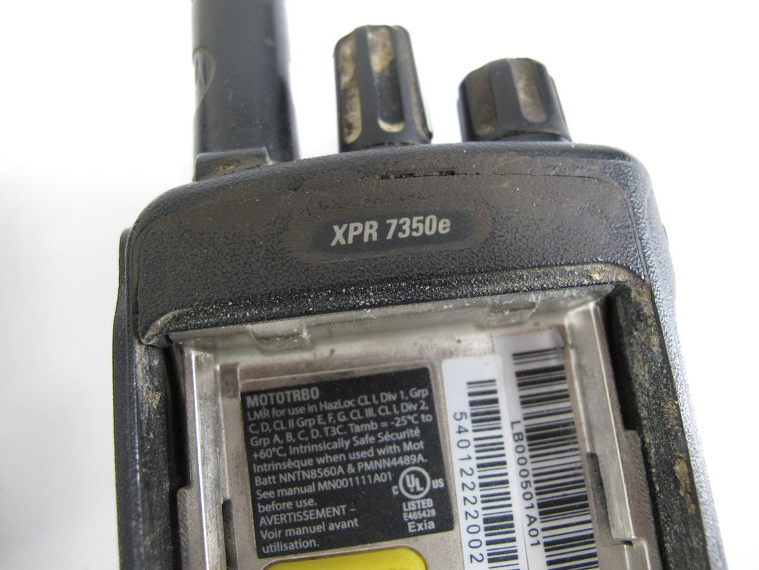 Motorola XPR 7350e AAH56JDC9WA1AN 32 Channel VHF Mobile Handheld 2 Way Radio - ZeereeZ