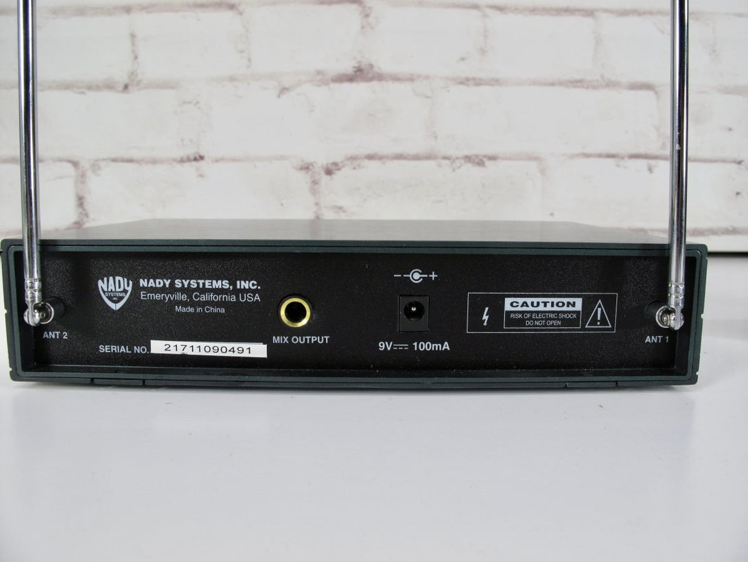 Nady DKW - Duo LT Dual Channel VHF Lapel Microphone System Band P and R - ZeereeZ