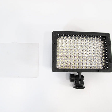 Neewer CN - 126 On Camera Dimmable 126 LED Light Attachment with Diffuser - ZeereeZ