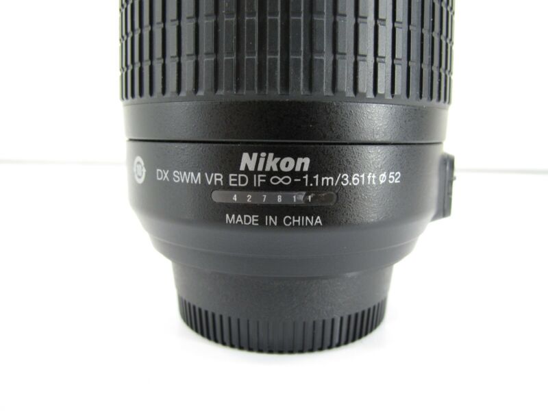 Nikon AF - S 55 - 200mm f/4 - 5.6 G DX SWM VR ED IF Nikkor Telephoto Zoom Lens - ZeereeZ