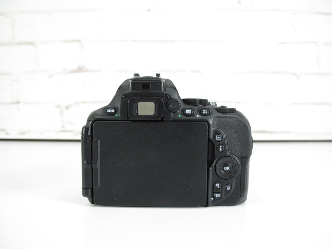 Nikon D5600 DSLR 24.2 MP DSLR Digital Camera Body - ZeereeZ
