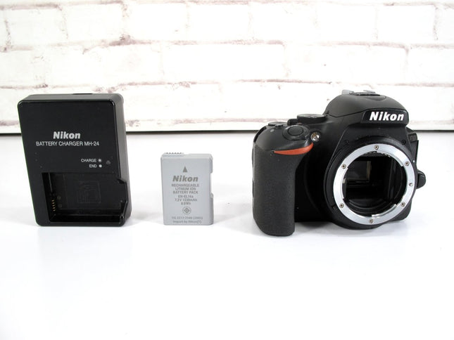 Nikon D5600 DSLR 24.2 MP DSLR Digital Camera Body - ZeereeZ