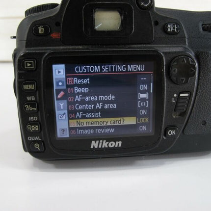 Nikon D80 10.2MP Digital SLR w/ Nikkon DX SWM ED IF Aspherical 18 - 70mm Lens - ZeereeZ