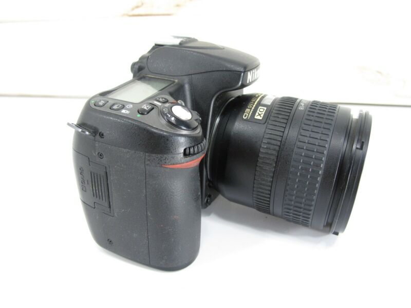 Nikon D80 10.2MP Digital SLR w/ Nikkon DX SWM ED IF Aspherical 18 - 70mm Lens - ZeereeZ