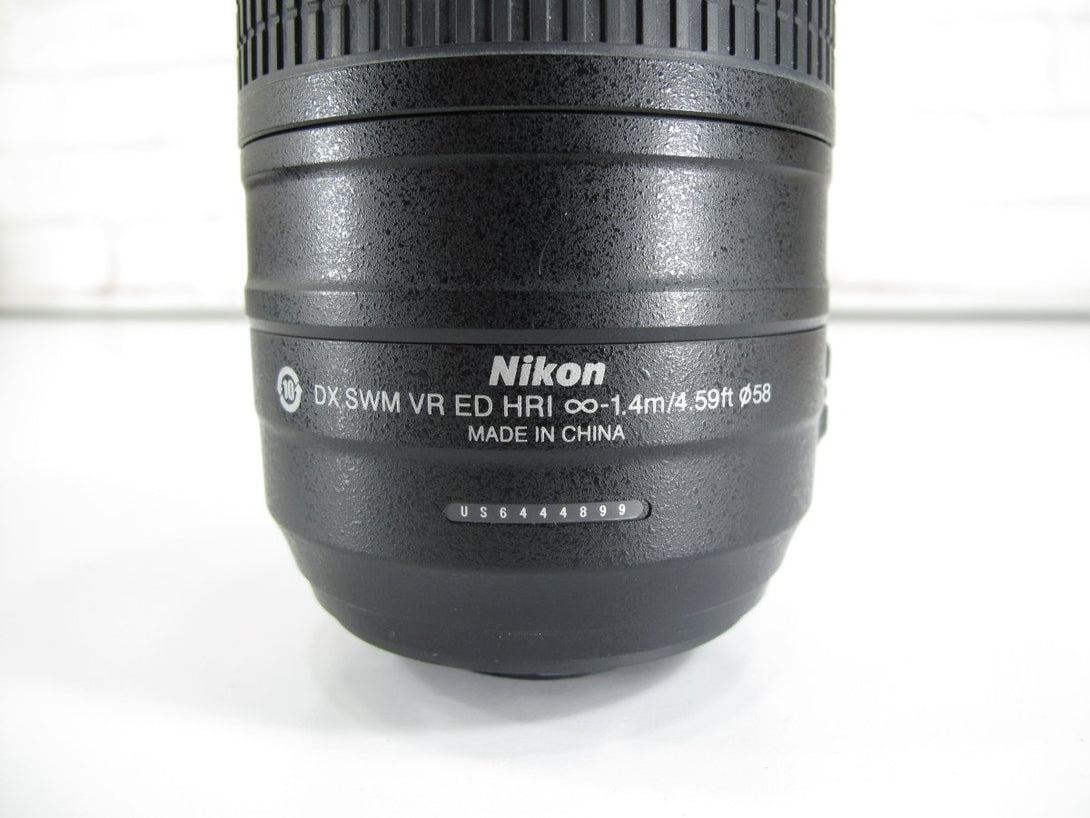 Nikon DX AF - S Nikkor 55 - 300mm f:4.5 - 5.6 G ED Camera Zoom Lens - ZeereeZ