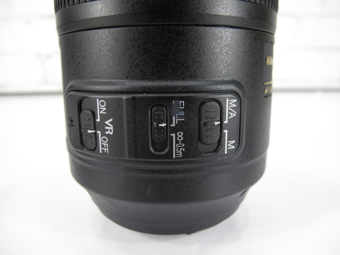 Nikon VR AF - S Micro Nikkor 105mm f:2.8G ED Camera Lens - ZeereeZ