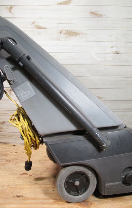Nilfisk Advance Carpetriever 28 Inch Wide Area Commercial Vacuum Cleaner - ZeereeZ