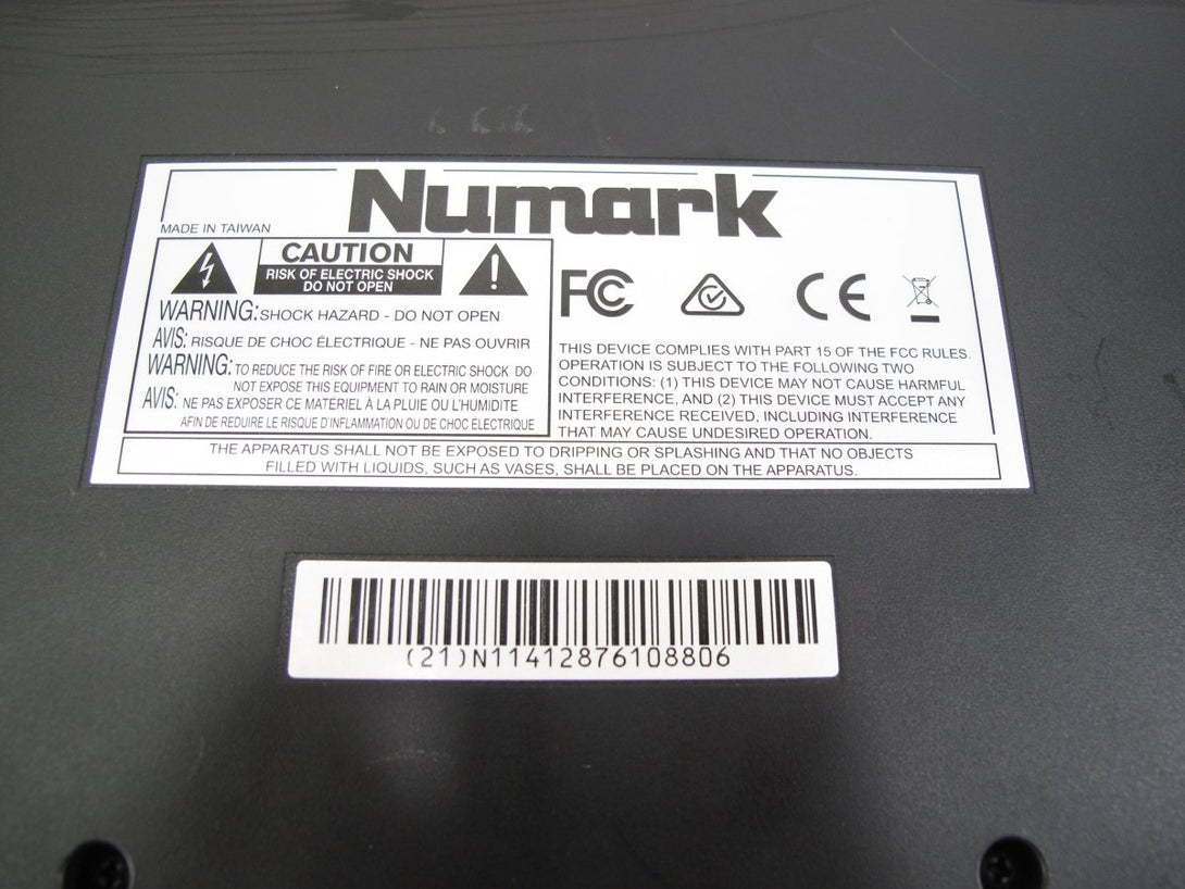 Numark NV Professional DJ Serato Interface 4 Channel Dual Screen Controller - ZeereeZ