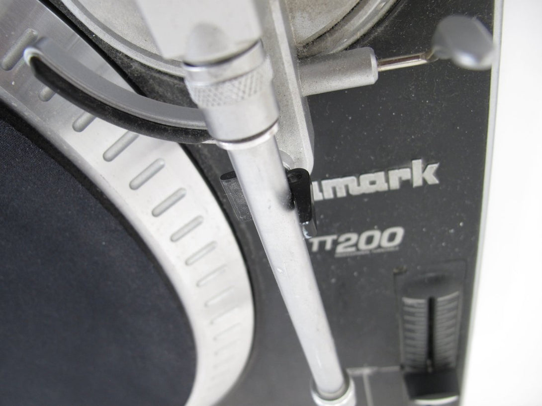 Numark TT200 Professional Direct Drive DJ Turntable w/ Stanton 500 - II Cart - ZeereeZ